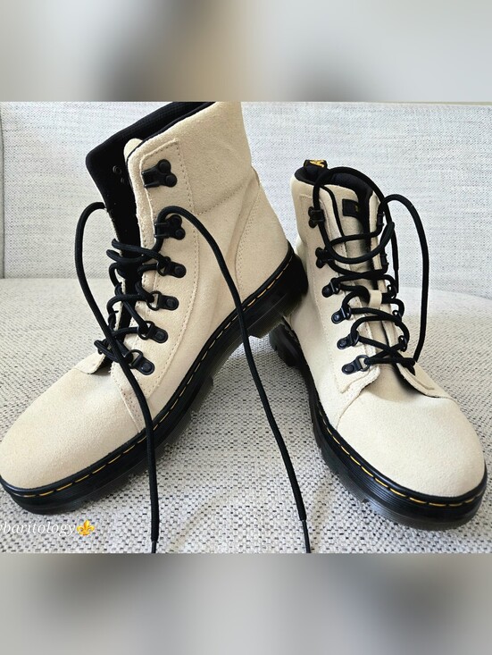 NWOB Dr.MARTENS Combs Off White Suede Lace-Up Boots Size: 11 main image 4